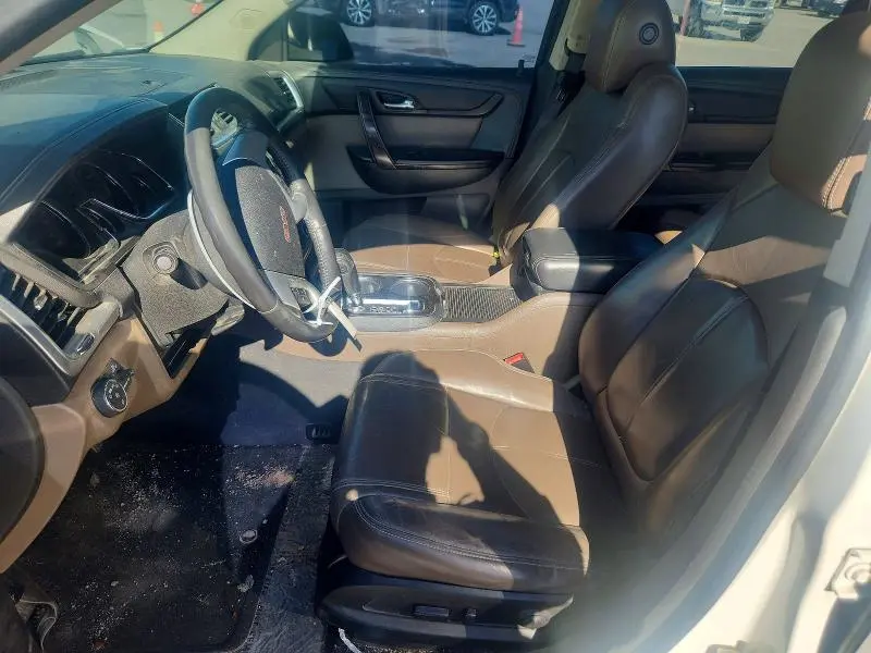 2015 GMC ACADIA SLT-1  