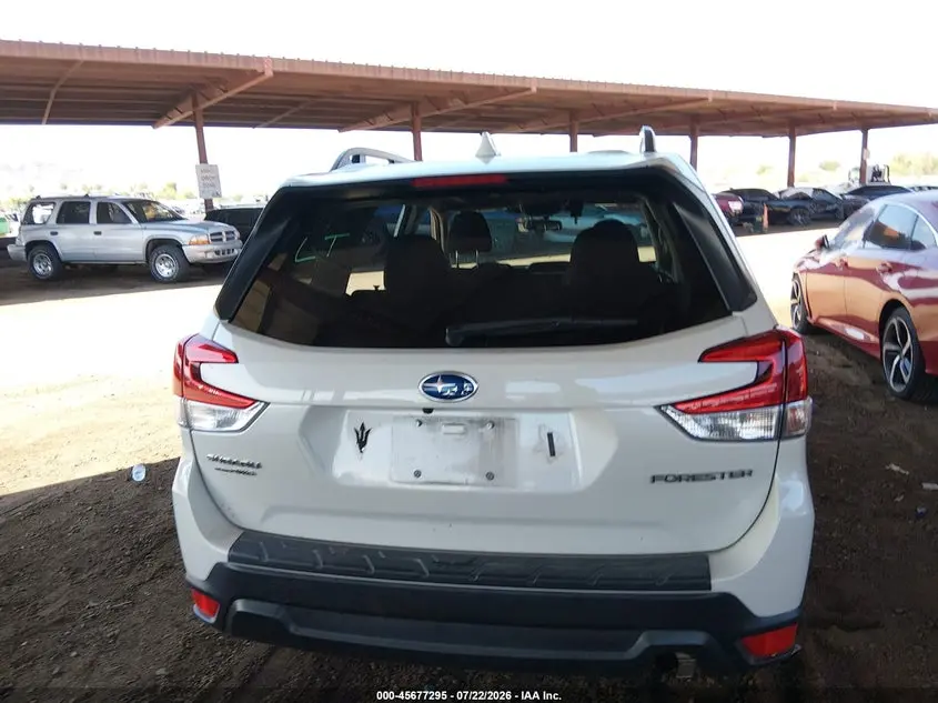 2022 SUBARU FORESTER PREMIUM