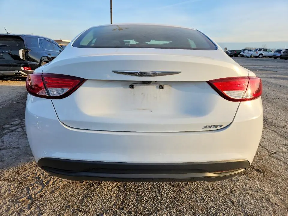 2017 CHRYSLER 200 LX  