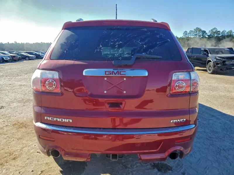 2011 GMC ACADIA DENALI  