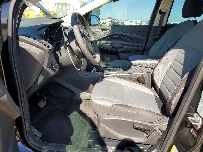 2017 FORD ESCAPE S  