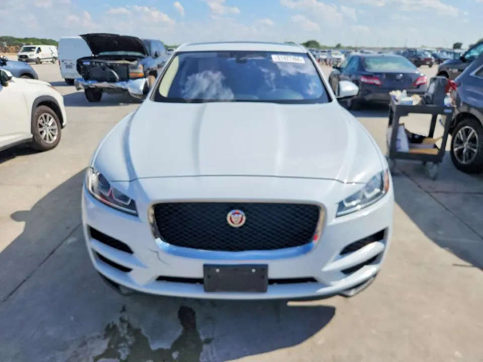 2018 JAGUAR F-PACE PREMIUM  