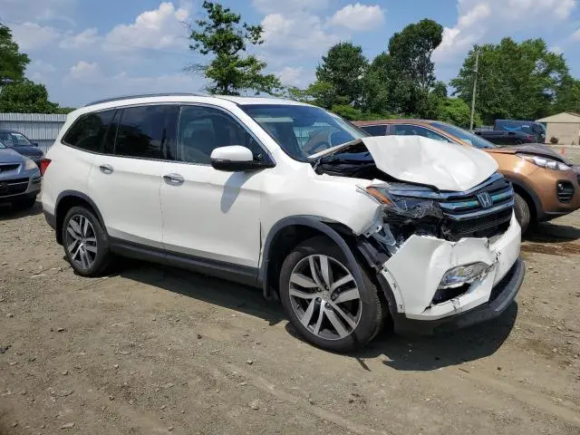 2017 HONDA PILOT ELITE  