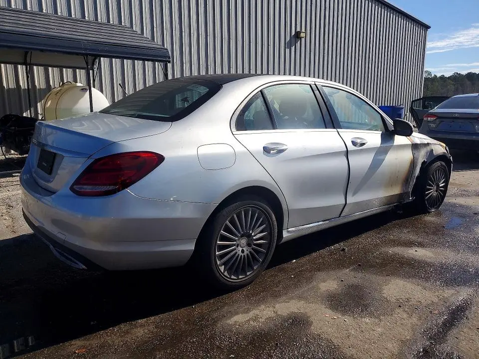 2016 MERCEDES-BENZ C 300  