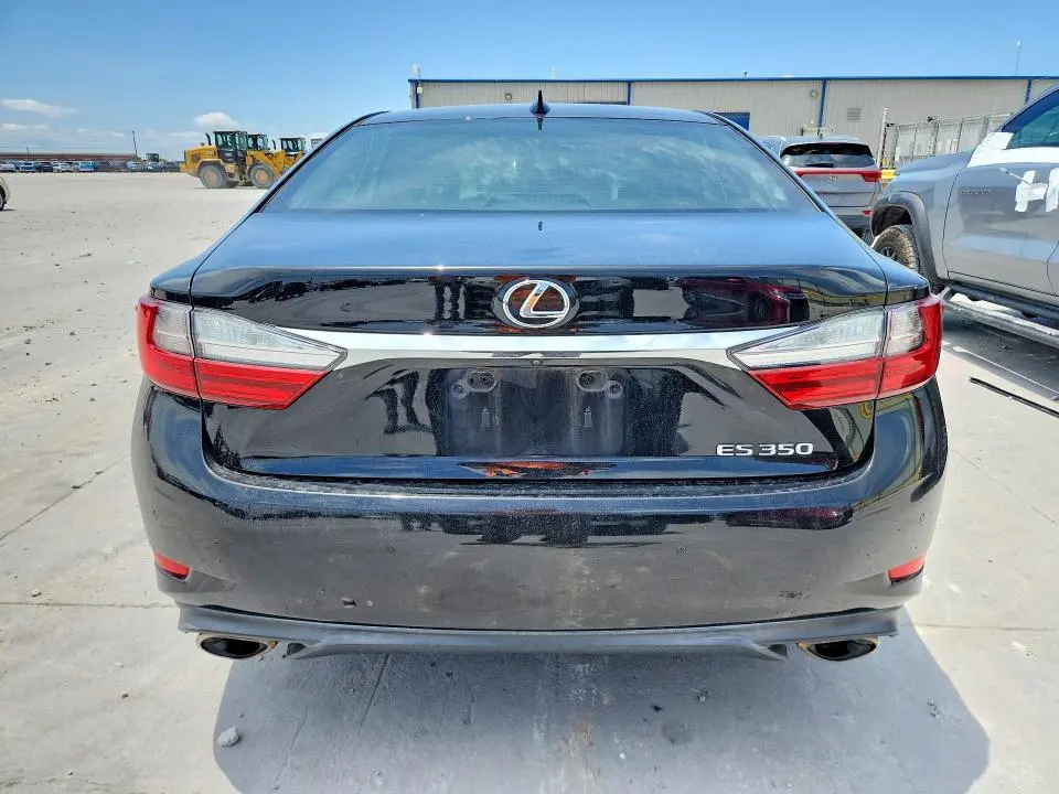 2016 LEXUS ES   