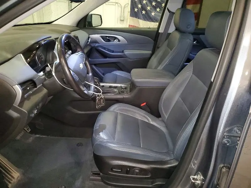 2021 CHEVROLET TRAVERSE LT  
