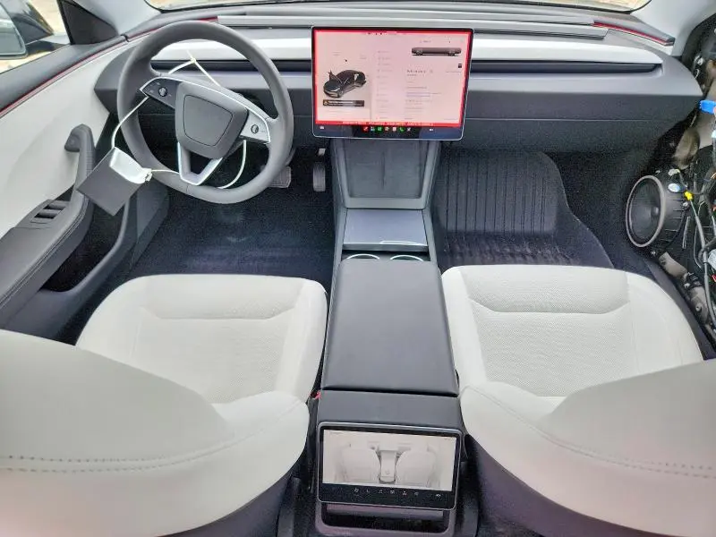2026 TESLA MODEL 3   