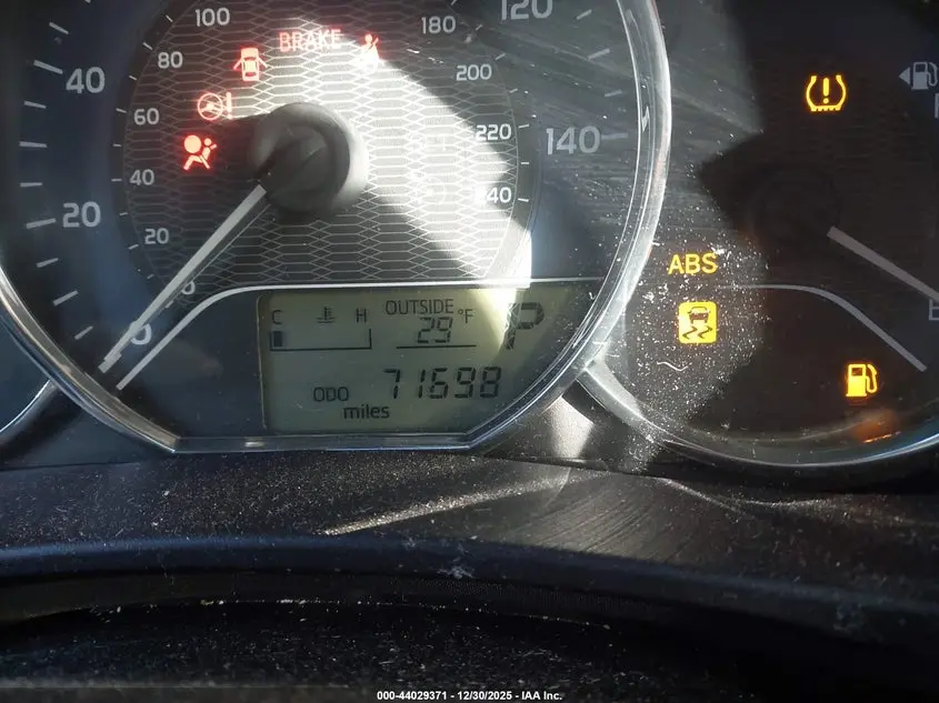 2016 TOYOTA COROLLA LE