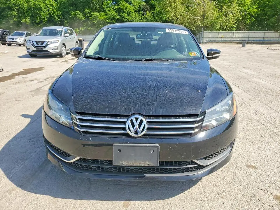 2013 VOLKSWAGEN PASSAT SE  