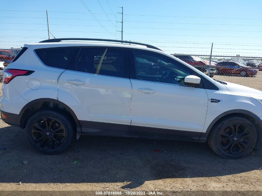 2018 FORD ESCAPE SE