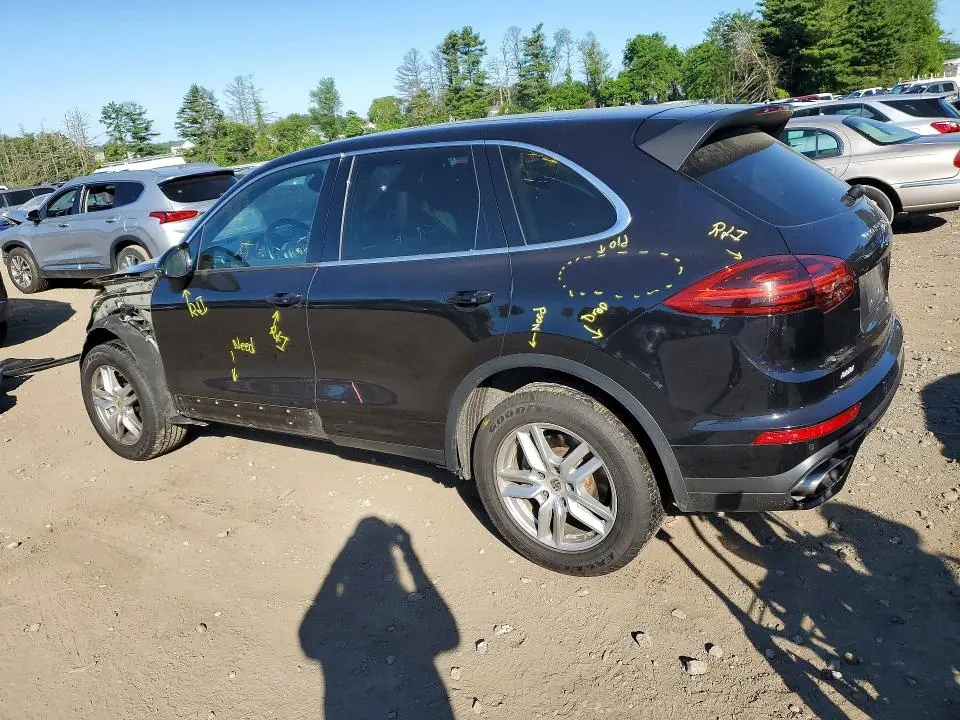2016 PORSCHE CAYENNE   