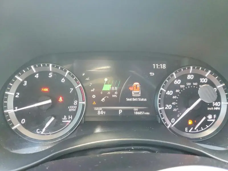 2021 TOYOTA HIGHLANDER XSE  