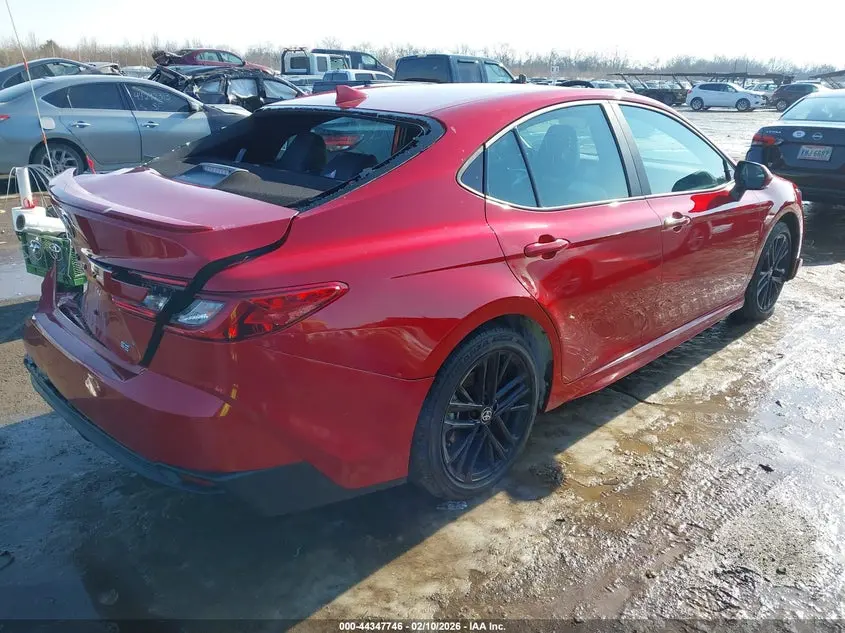 2025 TOYOTA CAMRY SE