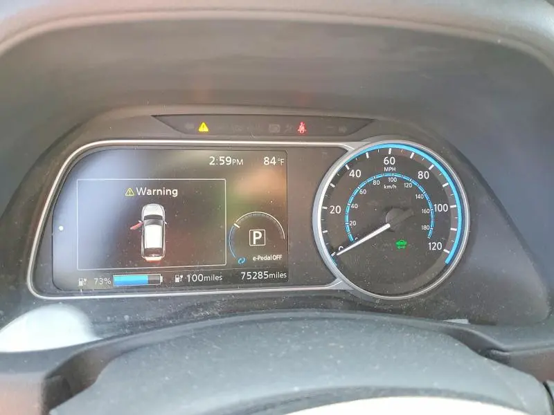 2018 NISSAN LEAF SV  