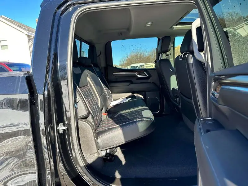 2024 CHEVROLET SILVERADO K1500 RST  