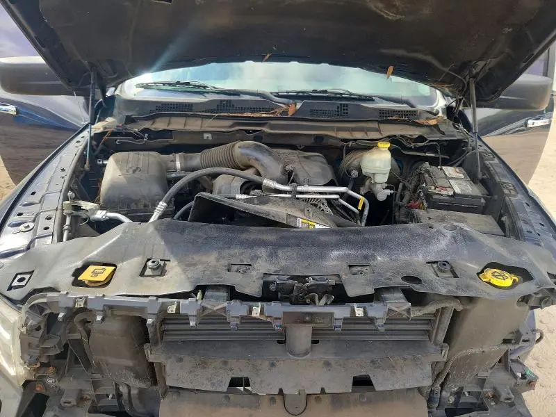 2015 RAM 1500 SLT  