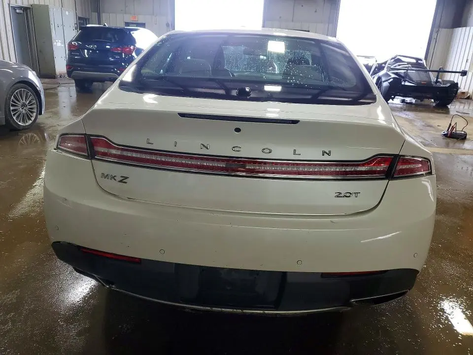 2017 LINCOLN MKZ RESERVE  