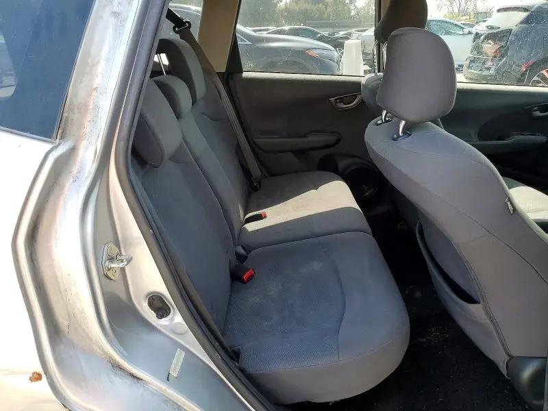 2012 HONDA FIT   