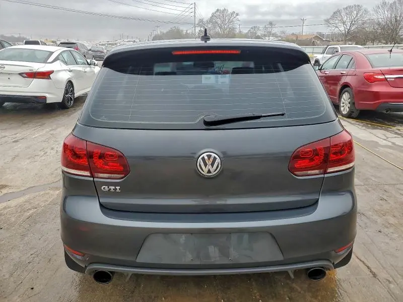 2011 VOLKSWAGEN GTI   