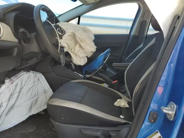 2020 NISSAN VERSA SV  
