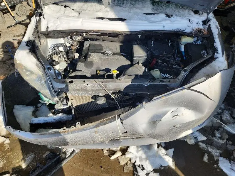 2015 TOYOTA SIENNA XLE  