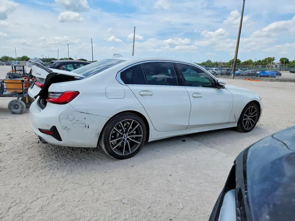 2020 BMW 330I   