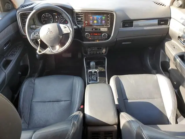 2019 MITSUBISHI OUTLANDER SE  