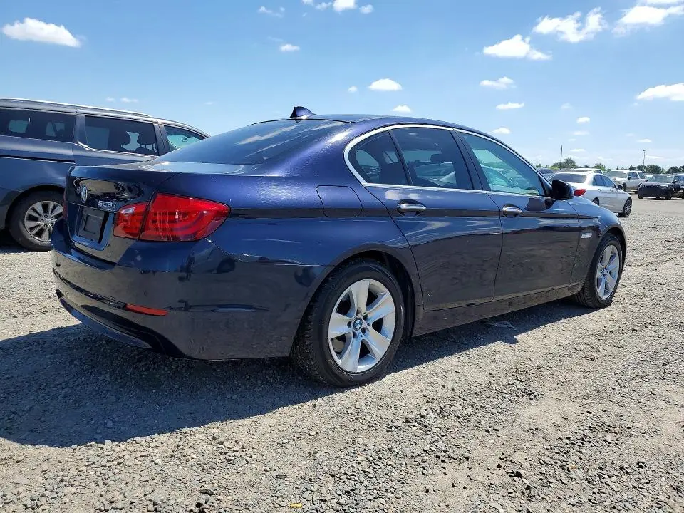 2012 BMW 528 I  
