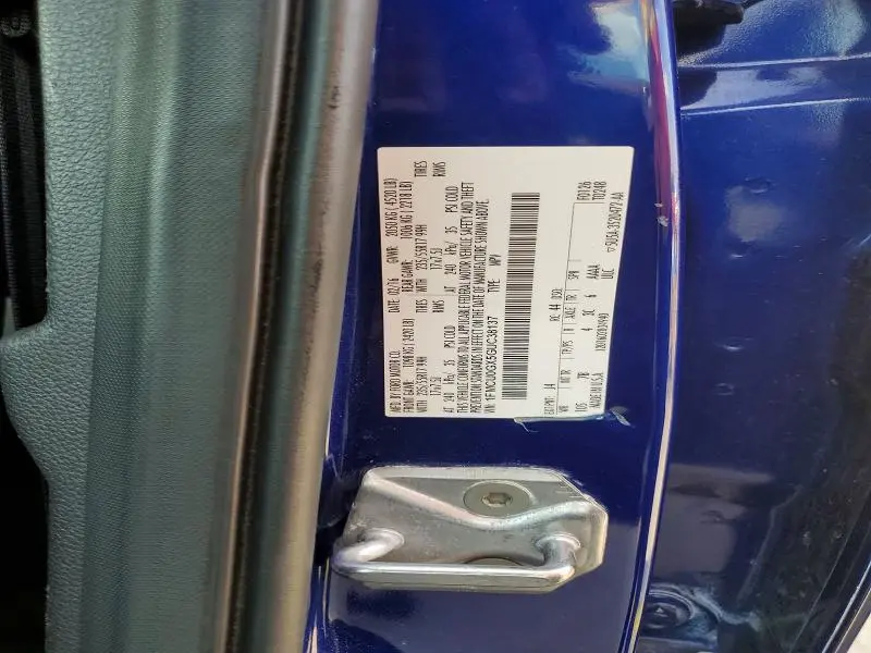 2016 FORD ESCAPE SE  