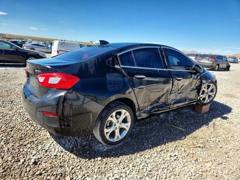 2017 CHEVROLET CRUZE PREMIER  
