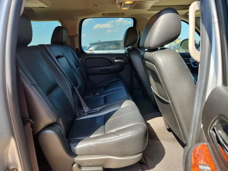 2014 CHEVROLET SUBURBAN K1500 LT  