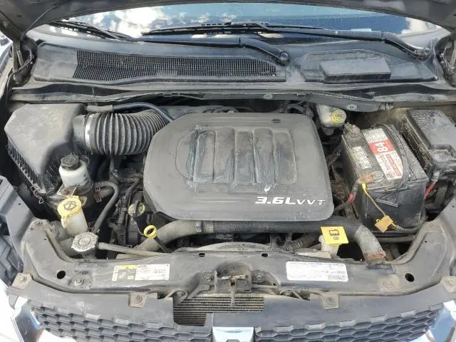 2013 DODGE GRAND CARAVAN SE  