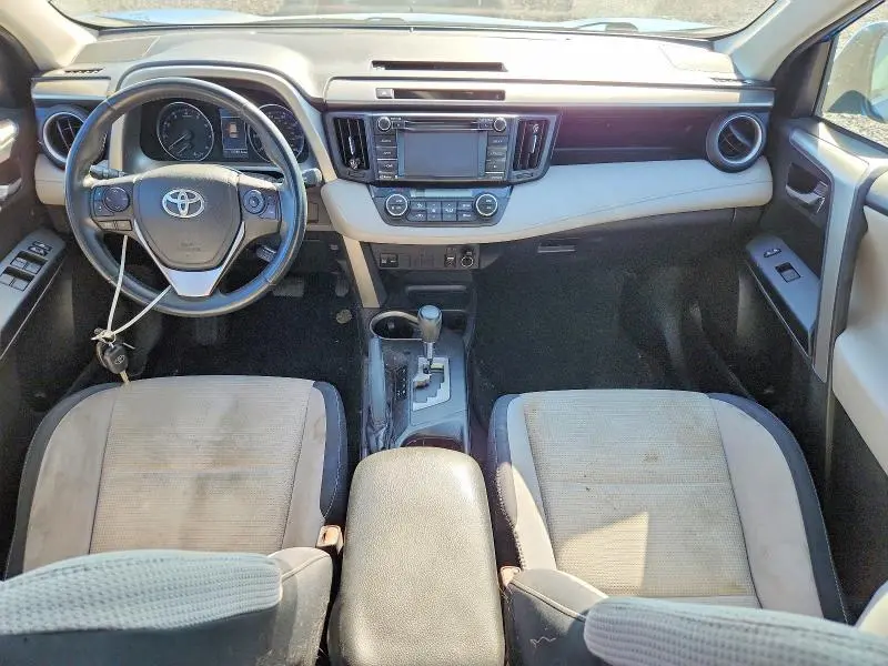2016 TOYOTA RAV4 XLE  