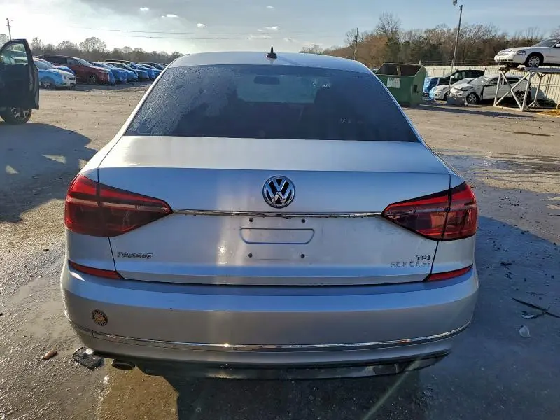 2017 VOLKSWAGEN PASSAT R-LINE  