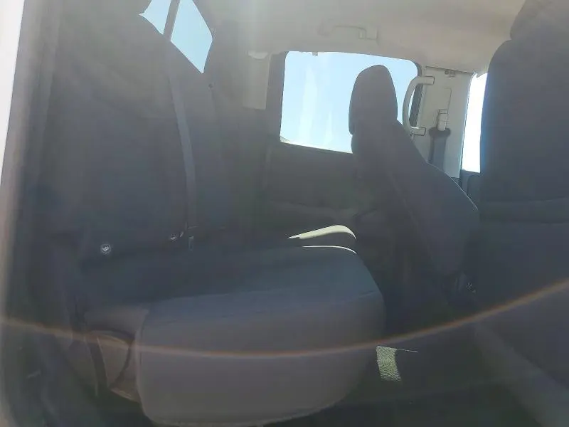 2025 NISSAN FRONTIER S  