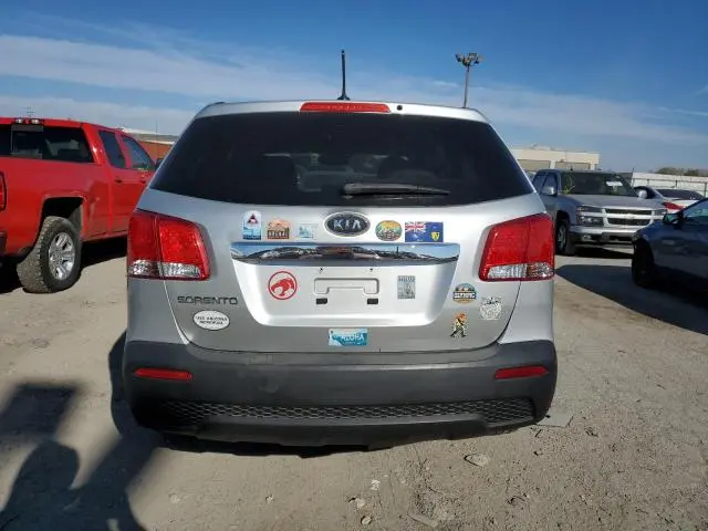 2013 KIA SORENTO LX  