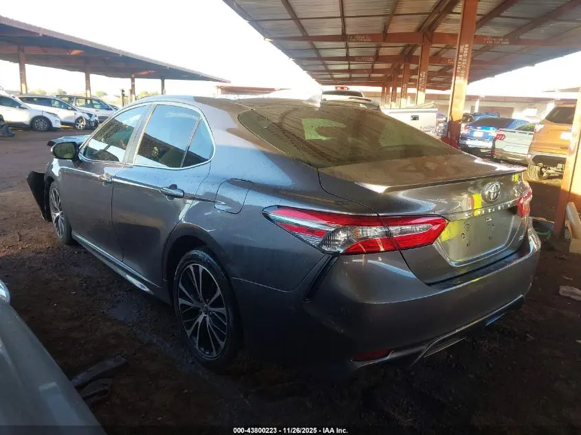 2019 TOYOTA CAMRY SE