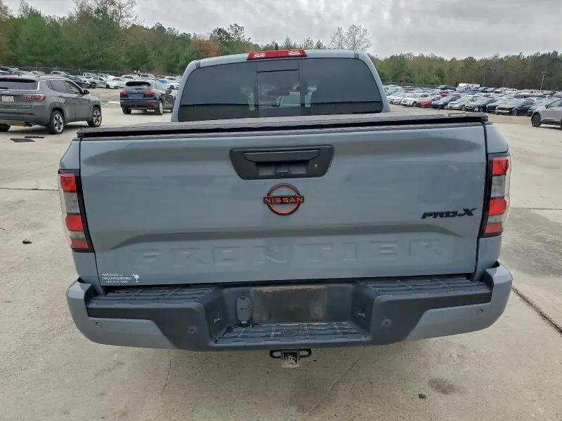 2024 NISSAN FRONTIER S  