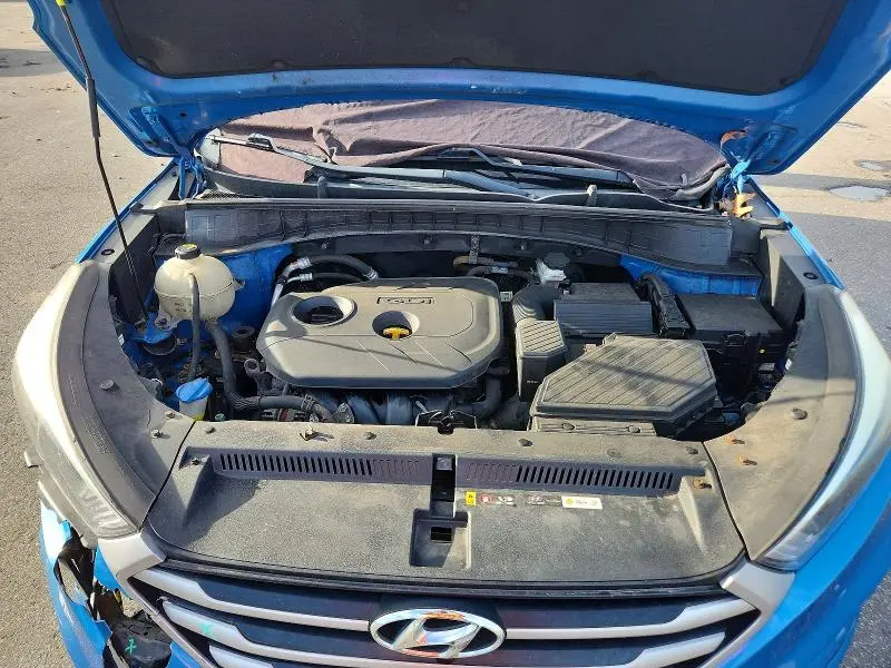 2017 HYUNDAI TUCSON SE PLUS  