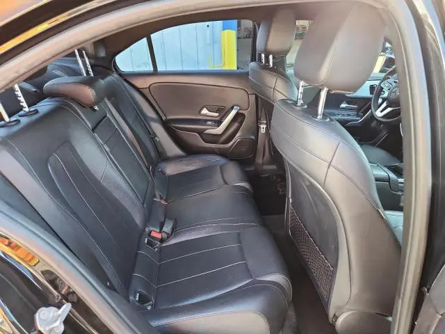 2019 MERCEDES-BENZ A 220  