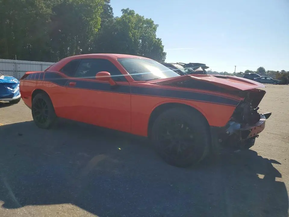 2021 DODGE CHALLENGER SXT  