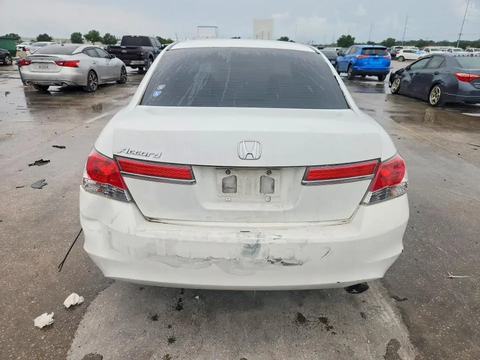 2012 HONDA ACCORD LXP  