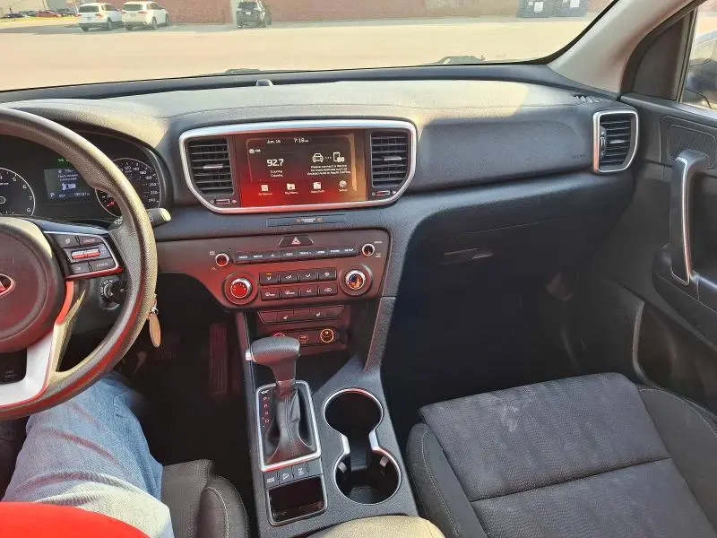 2020 KIA SPORTAGE LX  