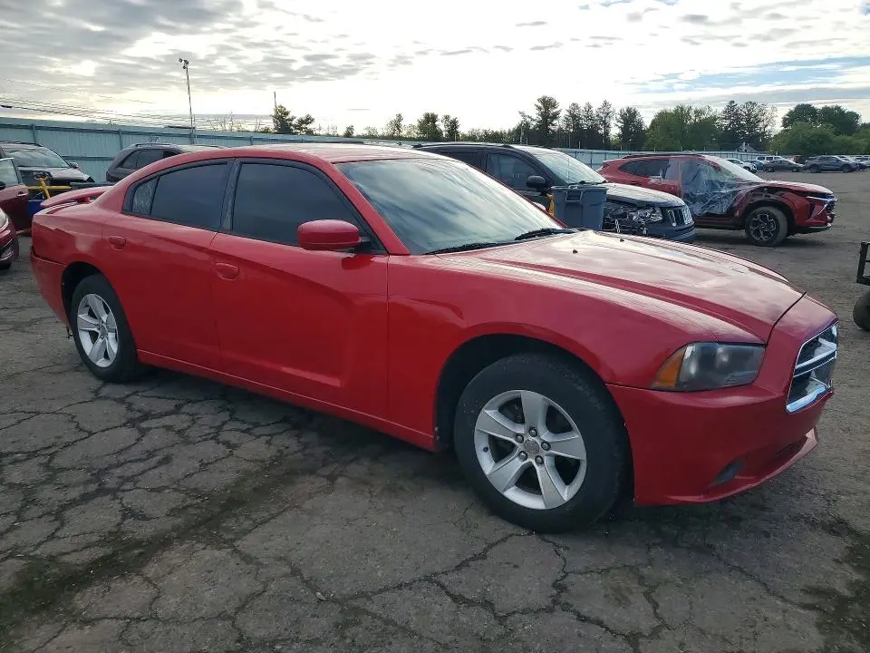 2011 DODGE CHARGER   