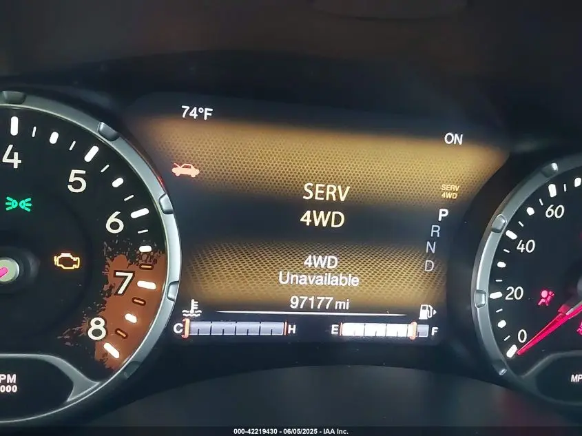 2015 JEEP RENEGADE TRAILHAWK