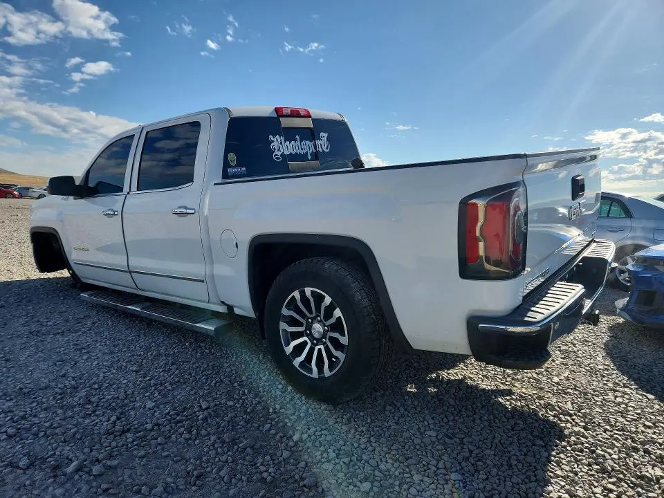 2018 GMC SIERRA K1500 SLT  