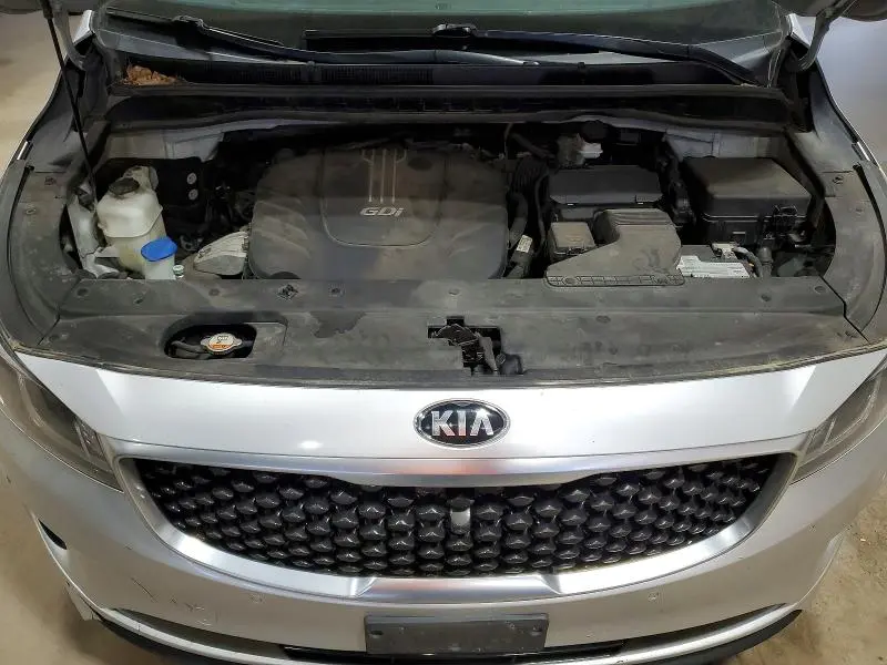 2017 KIA SEDONA SX  