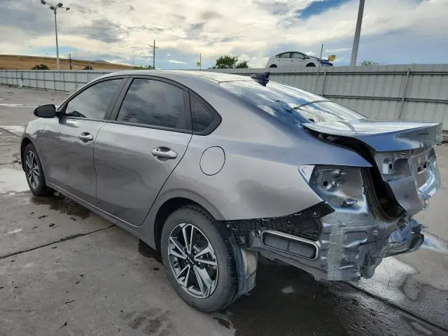 2023 KIA FORTE LX  