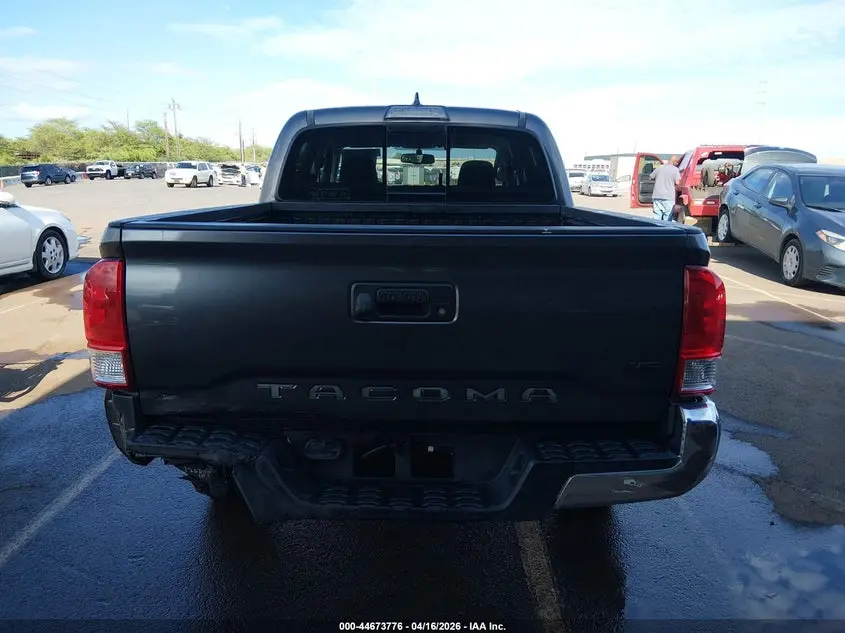 2017 TOYOTA TACOMA SR5 V6