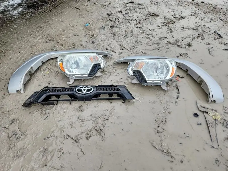 2013 TOYOTA TACOMA PRERUNNER V6  